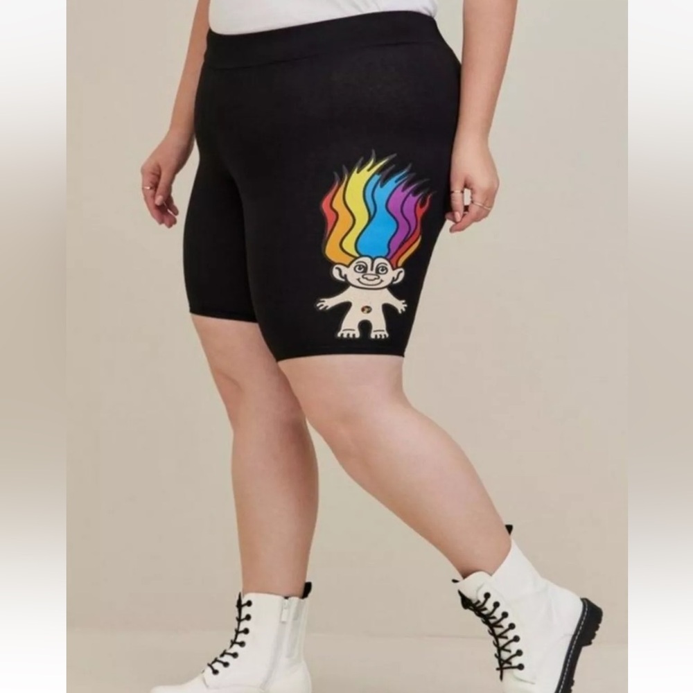 Torrid 1 Trolls Bike Short Plus-siz 14-16 Good Luck Black Knit Elastic Waist NWT